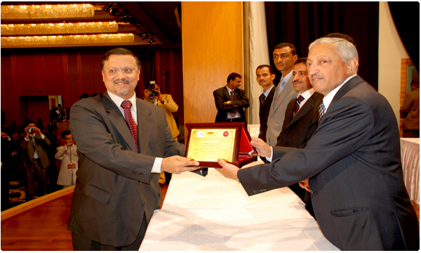 مجموعة العالمية - جائزة أفضل شركة في العام